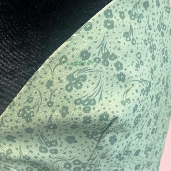 NWOT HOUSE OF CB 'Cornelia' Green Tonal Floral Midi Dress -Size M *37* - Picture 9 of 13